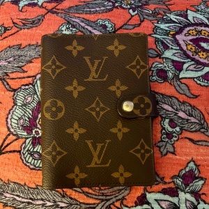 Louis Vuitton Small Ring Agenda Cover